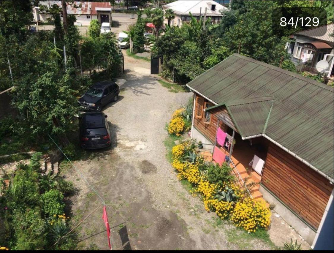 Wooden Cottage Makhinjauri Bagian luar foto