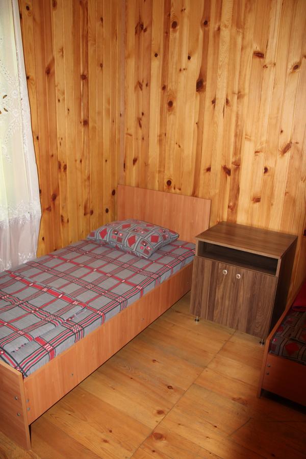 Wooden Cottage Makhinjauri Bagian luar foto